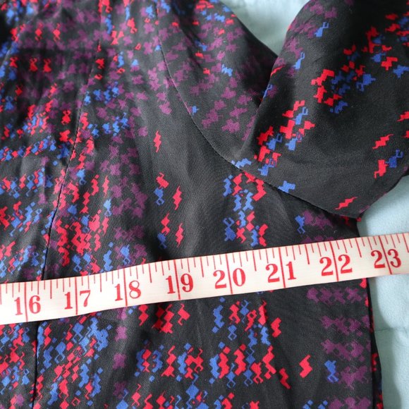 Le Château Printed Blouse - Picture 8 of 11